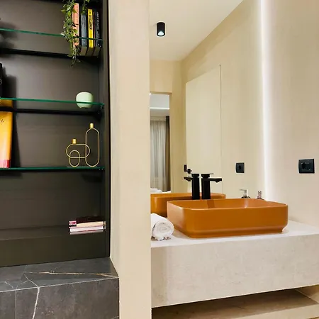 Jacuzzi Old Town Escape