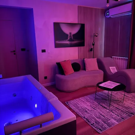 Jacuzzi Old Town Escape Bucharest