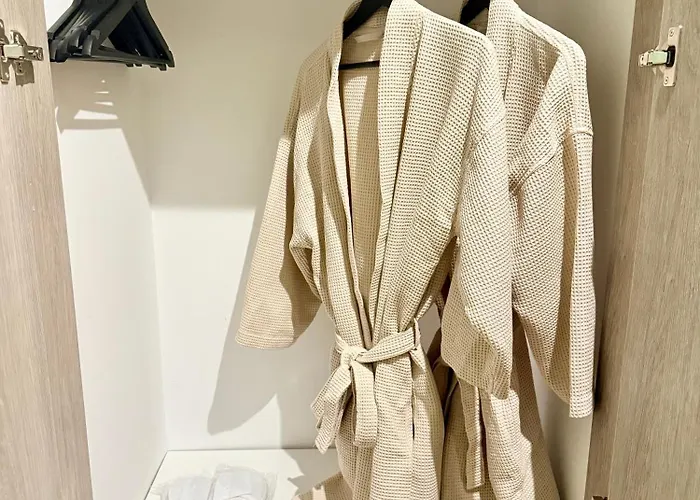 Jacuzzi Old Town Escape * بوخارست