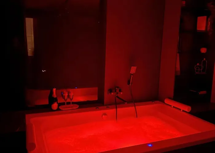 Apartment Jacuzzi Old Town Escape Bukarest