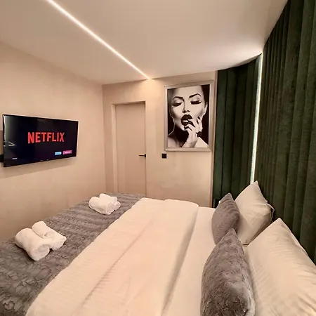 Jacuzzi Old Town Escape *