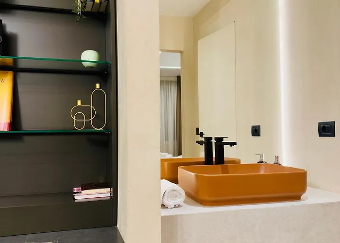 Jacuzzi Old Town Escape