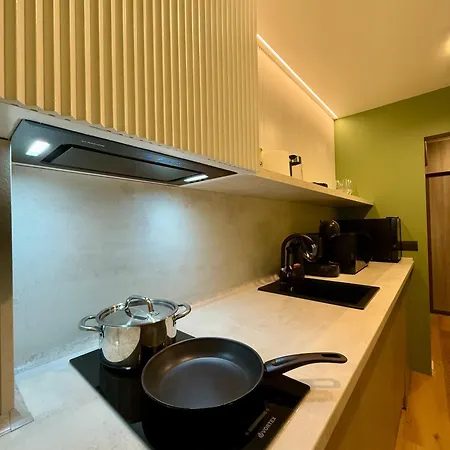 Jacuzzi Old Town Escape